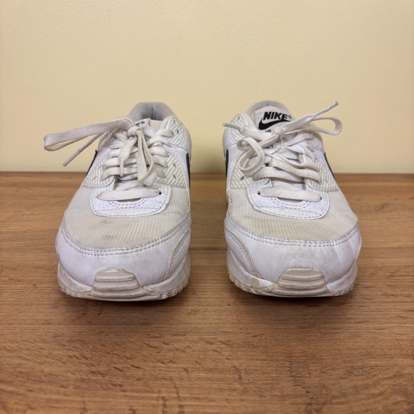 NIKE Air Max 90 Sneakers Womens Size 8 White Black DH8010 101 Athletic Comfort - Picture 6 of 13